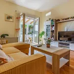 2 Bedroom Stunning Apartment In Pula