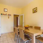 Apartmán 2 Bedroom Stunning Apartment In Pula Pula