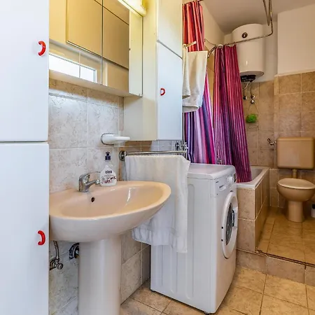 Appartement 2 Bedroom Gorgeous In