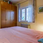 2 Bedroom Stunning Apartment In Pula Pula